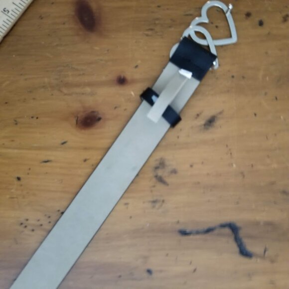 Double Heart Black Vegan Faux Leather Belt, Size S/M, Peg closure - Picture 8 of 8